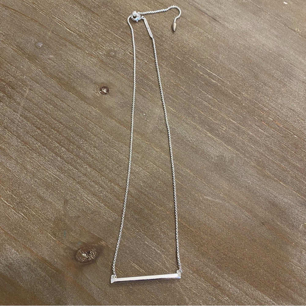 Kendra Scott Necklace